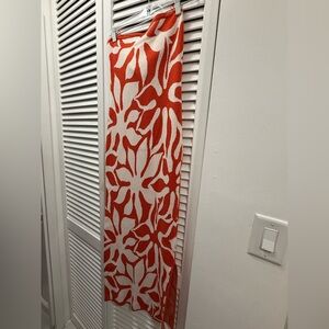 House of Harlow Red and White Leaf Pattern Knit Maxi Dress, S